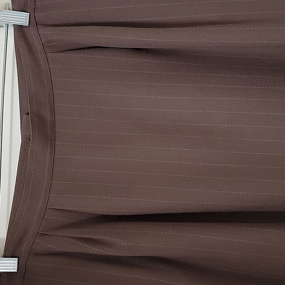 Kasper Size 12P Brown with Light Gray Stripe Pencil Skirt, Gently Used Condition - Picture 3 of 12